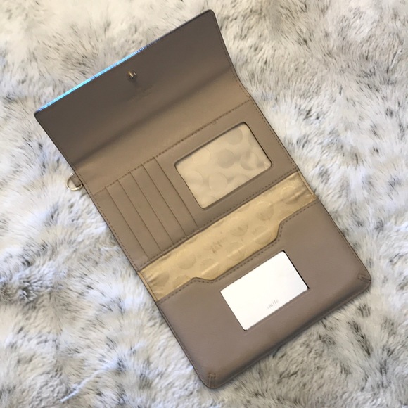 Kate Spade Wallet and Phone case - Picture 3 of 8